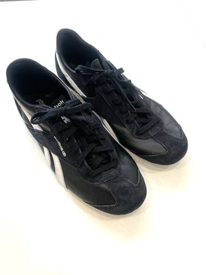 Reebok Size 8 Women's Sneakers Black & White Shoes Athletic Running Gym Casual - Image 1 of 4