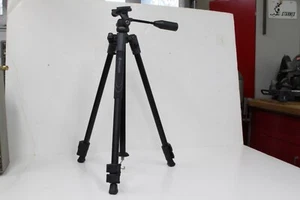Vanguard VEO 2 PRO 203AO Aluminum Tripod with 2-Way Pan Head RATED AT 6.6LBS - Picture 1 of 10
