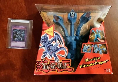 NEW 2002 MATTEL YU-GI-OH! BLUE-EYES ULTIMATE DRAGON W/MISSILE AND SOUND + 1 CARD - Image 1 of 4