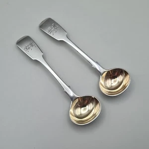 Victorian Pair of Solid Silver Salt or Mustard Spoons Charles Lias London 1846 - Picture 1 of 14