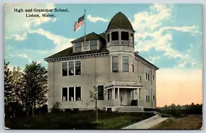 Postcard High And Grammar School, Lisbon Maine Unposted - Picture 1 of 2
