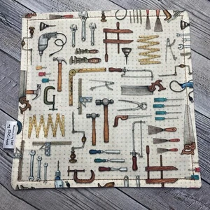 EDC HANK CON PARTE POSTERIOR DE MICROFIBRA 8” - HERRAMIENTAS MARTILLO SIERRA LLAVE TORNILLO PAÑUELO - Imagen 1 de 2