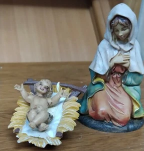 Madonna e Gesù Bambino presepio personaggi in resina H 12 cm - Foto 1 di 4