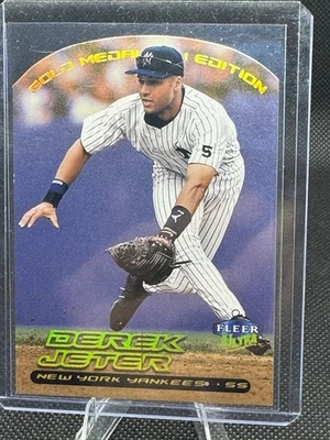 Fleer Ultra 2000 - Derek Jeter #200 G edición medallón de oro Foto 1 de 2