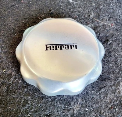 Tanque de aceite genuino para cuello de llenado de tapa Ferrari 612 Scaglietti  Foto 1 de 2