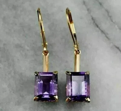 Pendientes colgantes/gotas de amatista simulada corte esmeralda de 4 quilates enchapados en oro amarillo de 14 quilates Foto 1 de 4