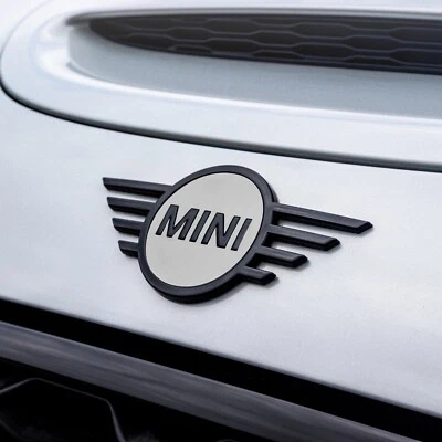 Adesivo decalcomania inserto distintivo MINI F-Series F55 F56 F57 LCI - argento - Immagine 1 di 3