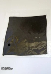 Silk 6 inch (various colors available) Magic by Gosh - Trick - Picture 1 of 19