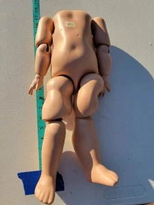 Muñeca de niña montada de 17" de composición cuerpo reparación articulada antigua stock nuevo - Imagen 1 de 11