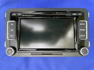 2011-2014 Volkswagen VW Jetta GTI Golf Passat Radio Screen 6-Disc CD Player OEM - Picture 1 of 20