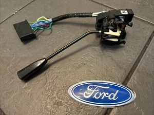 Ford Escort Mk1 Indicatore Stelo Nos Originale 3025-SAE-Q66 Fomoco Tipo Corno - Foto 1 di 6