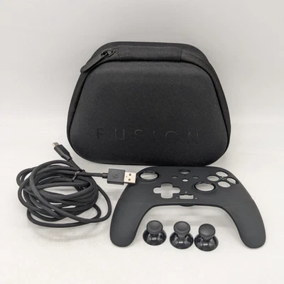 USB cable/case/faceplate/thumbstick ONLY PowerA Fusion Pro 3 controller for Xbox - Image 1 of 4