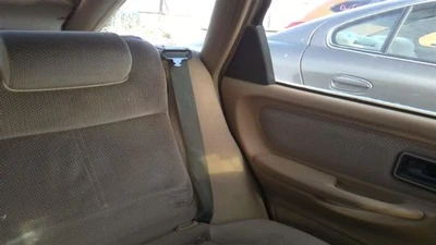 SCORPIO   1988 Seat Belt Rear 27860787 - Image 1 of 4