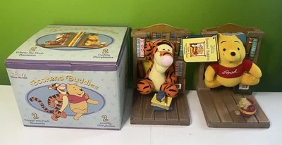 Disney Winnie The Pooh Book End Buddies. En caja con 2 cuentos de peluche. Sin usar Foto 1 de 4