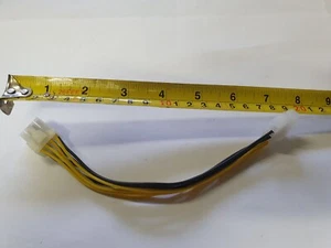 PCI-E (8 Pin) to 4 pin Peripheral Connector Male (3 Pin used ) Cables 20cm - Picture 1 of 4