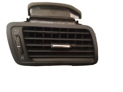 VW Volkswagen Passat 2008-2012 tablero ventilación de aire lado del pasajero derecho ventilación de CA fabricante de equipos originales Foto 1 de 4