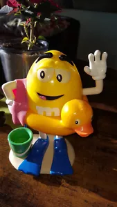 M&M Dispenser Figurine - Yellow with Floating Hoop Floating Ring - Iconic for Collectors - Picture 1 of 9
