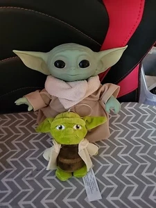 Star Wars 8" The Child Grogu Baby Yoda Talking Sound Plush Hasbro Batteries Inc - Picture 1 of 16