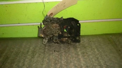 95 CHEVY 1500 4,3 L MT PASAJERO DELANTERO DERECHO MANUAL CERRADURA PUERTA PESTILLO OEM 1522-4 Foto 1 de 2