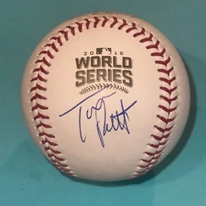 Beckett (BAS) TOM RICKETTS (Cachorros) Firmado Oficial 2016 Serie Mundial de Béisbol (BAS) - Imagen 1 de 4