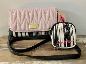 Betsey Johnson Crossbody Purse With Coin Pouch LBFOLEY Quilted - Picture 1 of 7