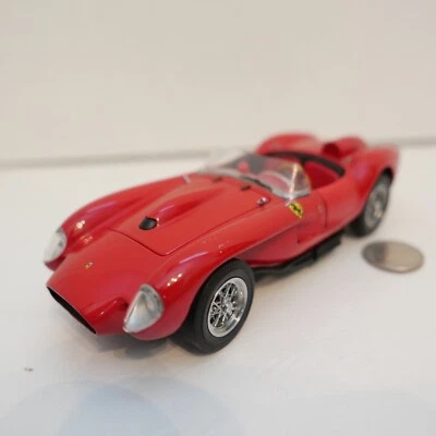 Danbury Mint 1958 Ferrari 250 Testa Rossa 1:24 Scale !!! - Image 1 of 4