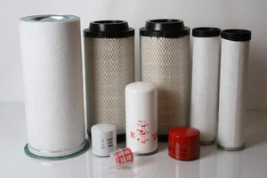 Filterset für Kaeser M 100 Motor Kubota V 3800 T ab BJ 2007 - Picture 1 of 1