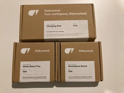 Almohadilla de carga inalámbrica de madera de roble de madera de roble + soporte para teléfono inteligente + bandeja de notas OakyBlocks Foto 1 de 4