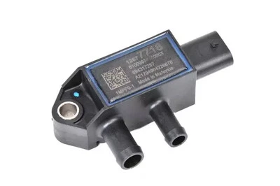 Genuine GM Pressure Sensor 12677718 - Image 1 of 2