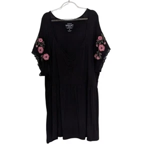 Torrid superweich bestickt Blumen Babydoll T-Shirt Damengröße 5X schwarz Stretch - Bild 1 von 9