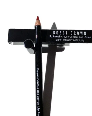 Lápiz labial delineador Bobbi Brown en #9 rubí (rojo) NUEVO tamaño completo 0,04 OZ / 1,15 G $35 Foto 1 de 4