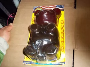 WORLD'S LARGEST Giant 5lb Gummy Bear - Picture 1 of 3