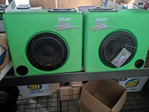 2x Rare VTG Old School Street Wave Stillwater TR800 Kicker Speakers Lime Green - Picture 1 of 9