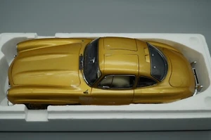 1/12 Premium Classixxs Mercedes-Benz 300 SL GOLD Edition 1 of 24 - DK604 - Picture 1 of 9