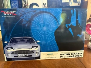 Kyosho Aston Martin V12 Vanquish 1/12 Scale James Bond 007.  BRAND NEW - Picture 1 of 24