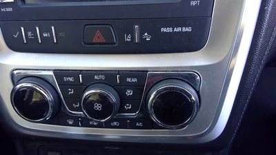13 2014 15 16 17 GMC Acadia controle de temperatura com controles automáticos | OPT CJ2 - Imagem 1 de 4