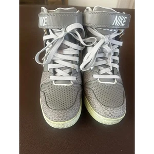 Nike Air Revolution Sky Hi Wedge Grau Schuhe Damen 7,5 Grau / Sea Foam 2014 Selten - Bild 1 von 9