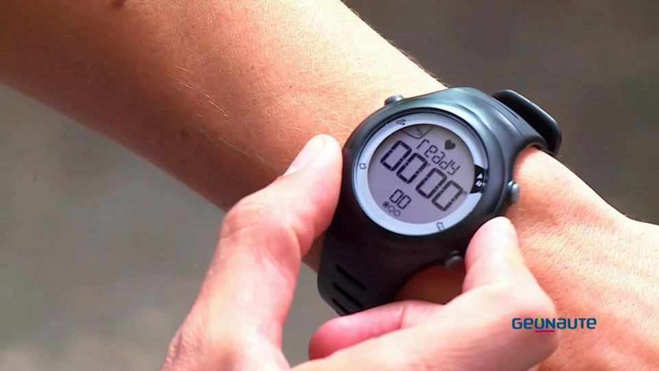 Cardiofréquencemètre avec ceinture pectorale Geonaute Oxylane - Photo 1/1