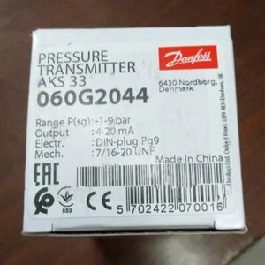 NUEVO TRANSMISOR DE PRESIÓN DANFOSS AKS33 060G2044 - Imagen 1 de 2