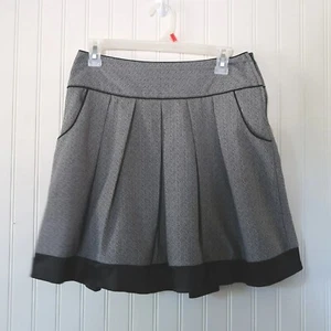 Maurices Damen kurzer Plissee Skater Rock grau Größe Small Satin Saum - Bild 1 von 11