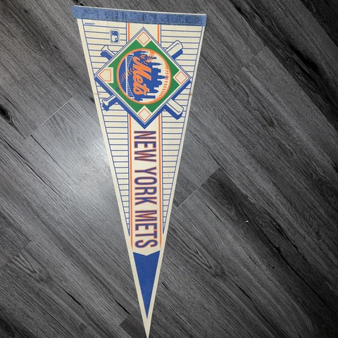 NEW YORK METS MLB BASEBALL VINTAGE FELT PENNANT Cover