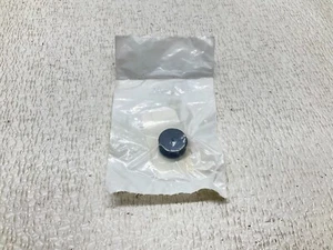 Arctic Cat 4606-143 Rubber Grommet -Radio - T660 4606143 4606 New (TSC) - Picture 1 of 3