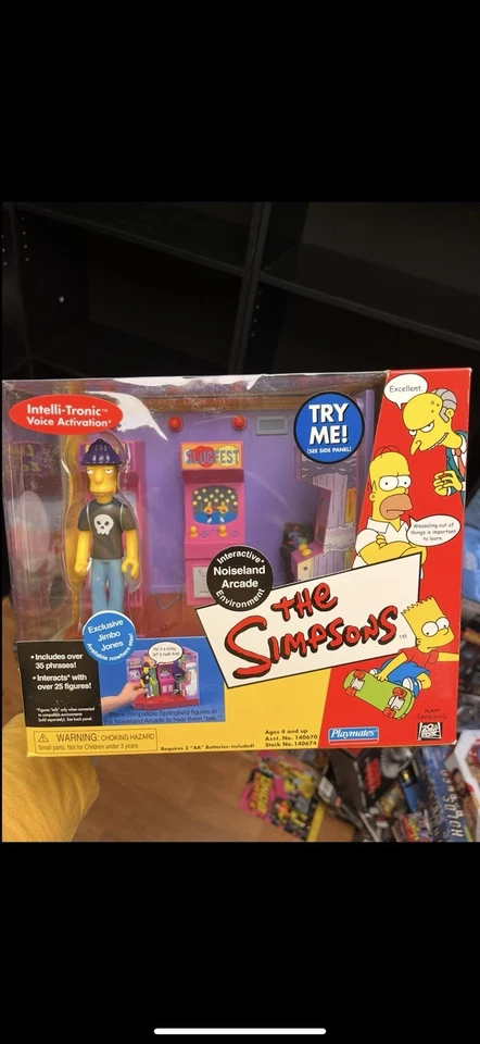 Playmates Toys The Simpsons Series 5 Playset Noiseland Arcade with Jimbo Jones Action Figure