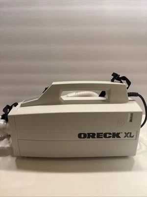 Oreck XL BB870-AW Compact Handheld Canister Vacuum Cleaner W/ Attachments Tested - Image 1 of 4