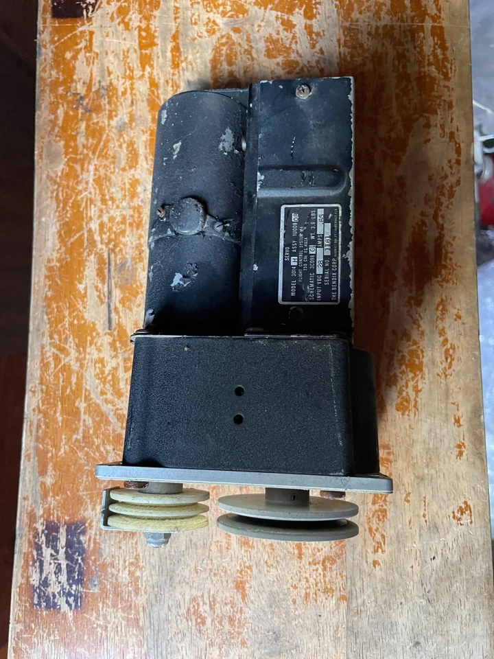 Model 3014 H King Autopilot Servo - Image 1 of 1