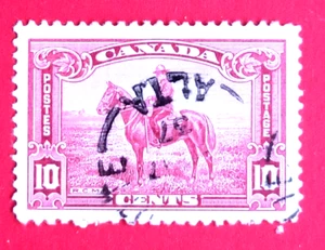 Canada Stamp 223 "RCMP" Used - Picture 1 of 1