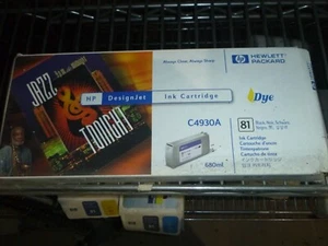 Genuine HP 81 Black 680ml Dye Ink C4930A DesignJet 5000 5500 - Picture 1 of 1