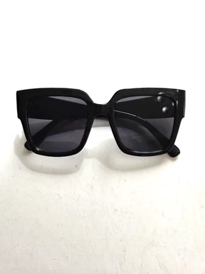 Authentic Chanel 9399 Black Oversized CC Square Sunglasses - Image 1 of 4