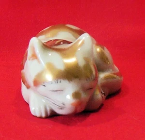 Rarität Mini Japanische Kutani Porzellan Schlafende Katze Figur Rot Weiß & Gold - Bild 1 von 13