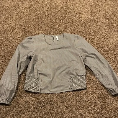 Top corto Xhilaration para mujer talla L gris blanco poliéster elástico manga larga A50 Foto 1 de 3